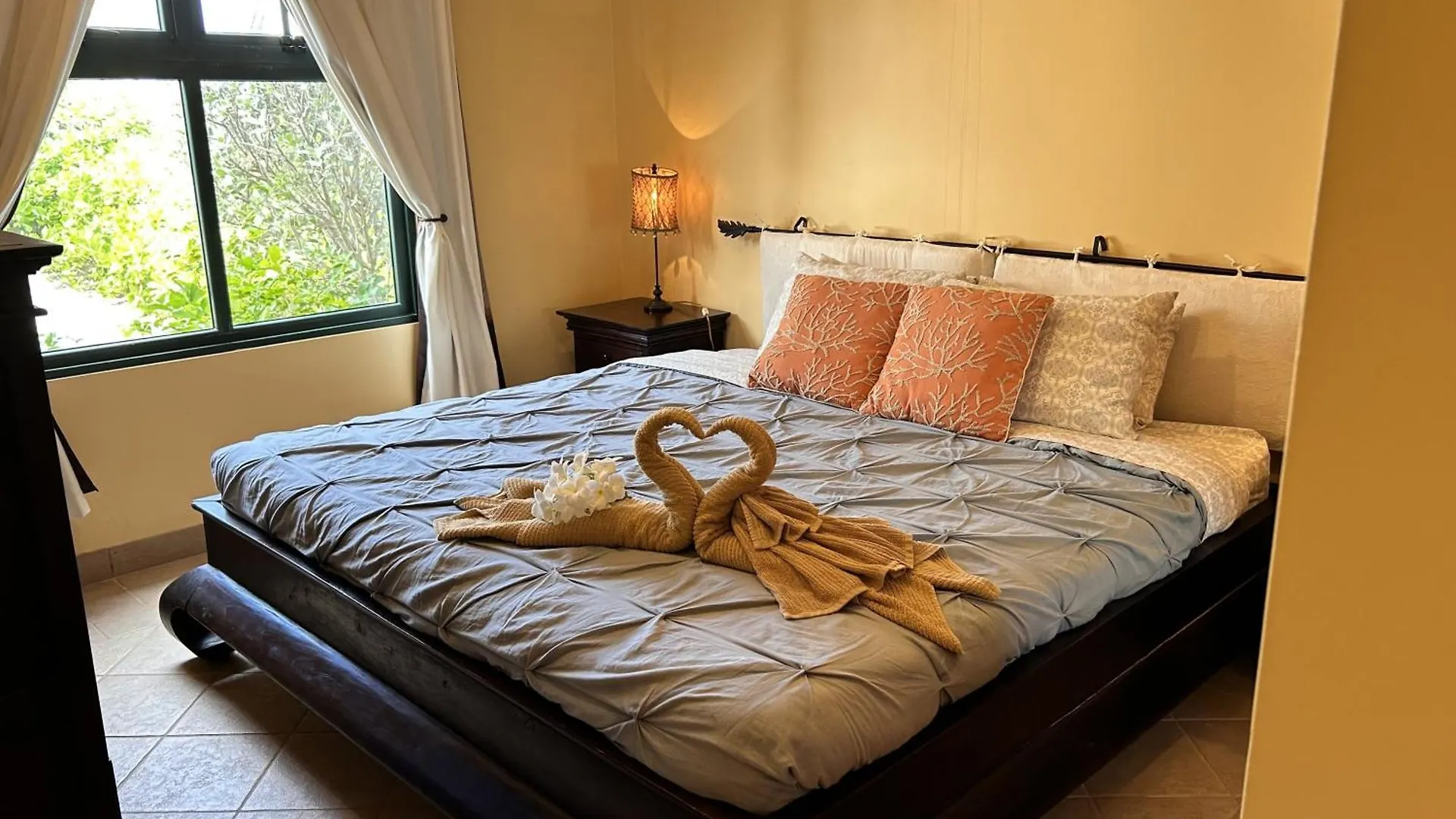 Serene Villa At Tierra Del Sol Aruba Palm Beach