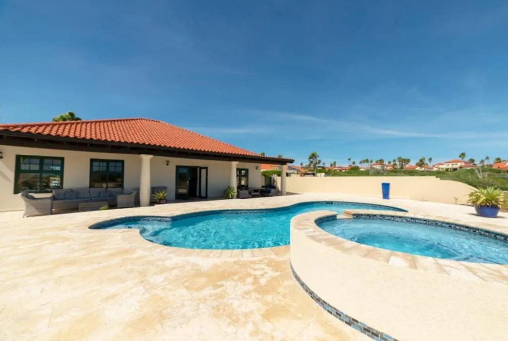 Serene Villa At Tierra Del Sol Aruba Palm Beach
